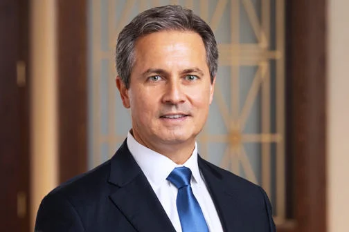 Portrait photo of Alberto Musalem