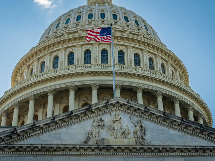 US capitol 747x560