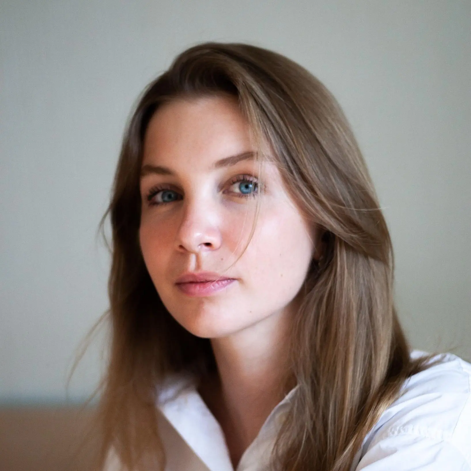 anastasia bobrova photo (1) Cropped