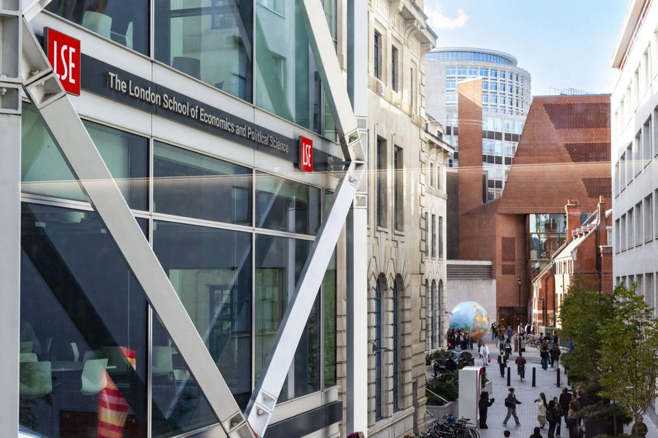 LSE campus