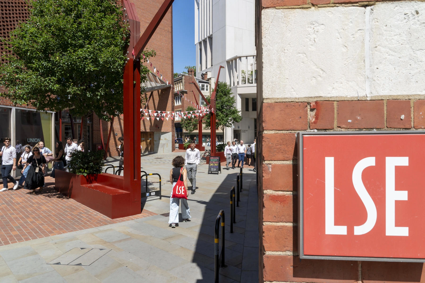 Saw Swee Hock Student Centre, LSE campus