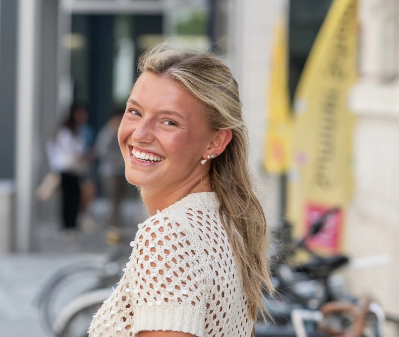 LSE Summer School student smiling