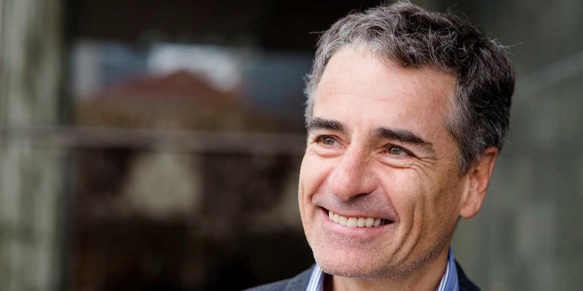 Andres-Velasco-foto-preferred-1200x600